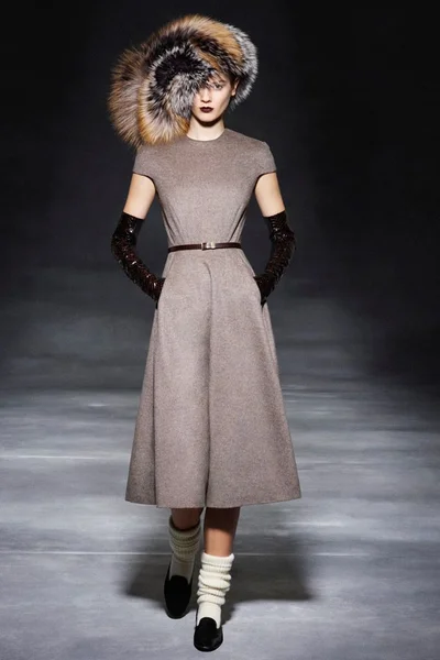 Look 7